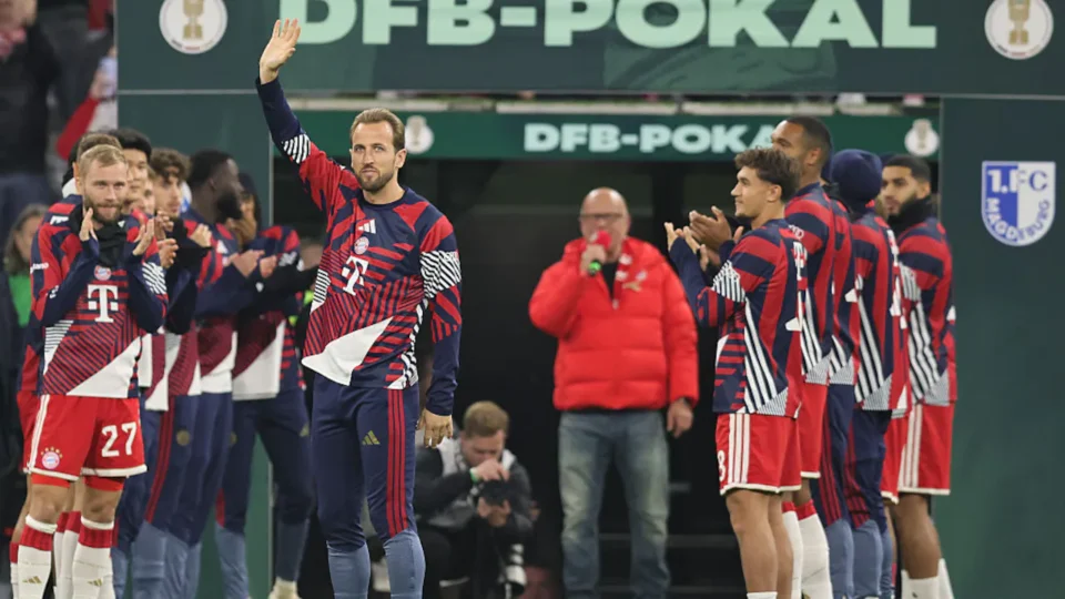 Bayern Munich Prepare for Borussia Dortmund Showdown Amid Off-Pitch Turmoil — Photo: Getty