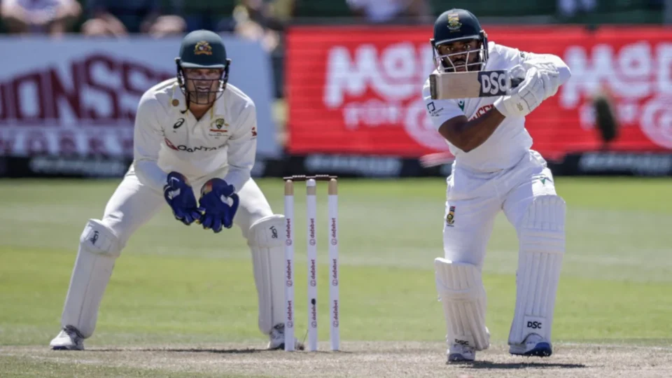 David Warner Slams Empty Stands During Australia-South Africa Test Series — Photo: AFP