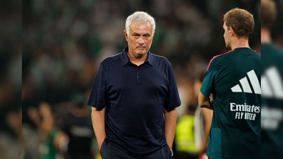 Jose Mourinho Claims Comparing Real Madrid to Barcelona Is Unfair Ahead of El Clasico — Photo: Getty
