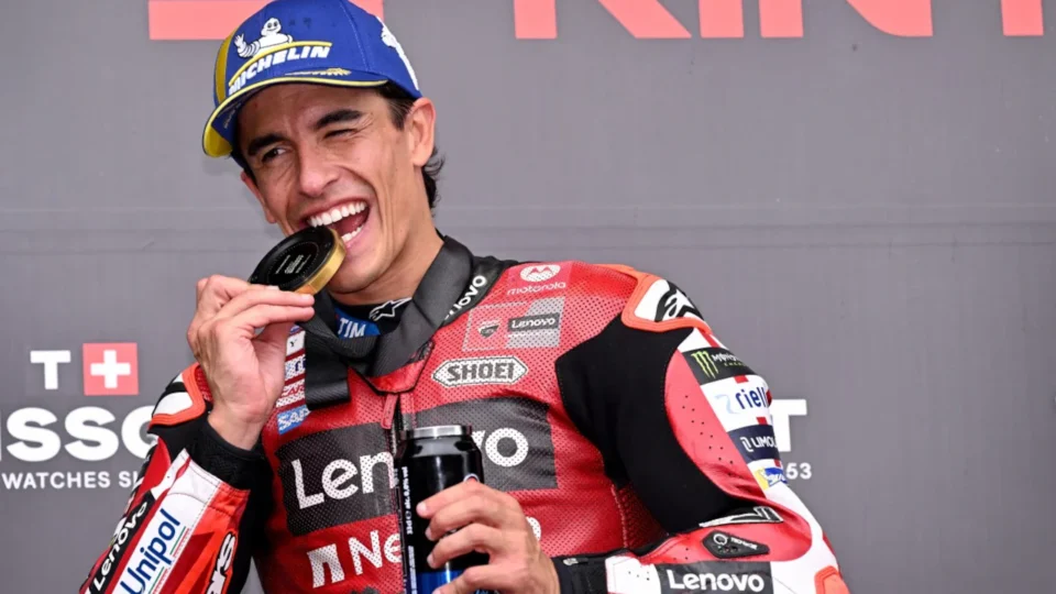 Marc Marquez Wins Australian Sprint as Jorge Martin Crashes Out to Lose Championship Lead — Photo: AFP