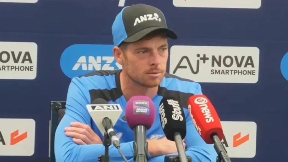 Mitchell Santner Laments Costly Powerplay Mistakes After New Zealand Defeat — Photo: NDTV Library