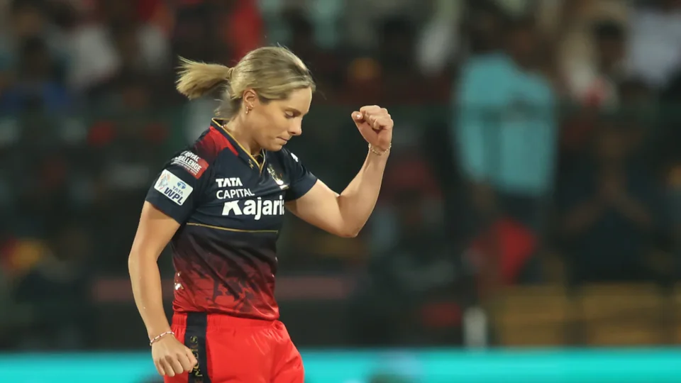 RCB Head Coach Reveals Fierce Bidding War for Sophie Molineux at WPL Auction — Photo: NDTV Library