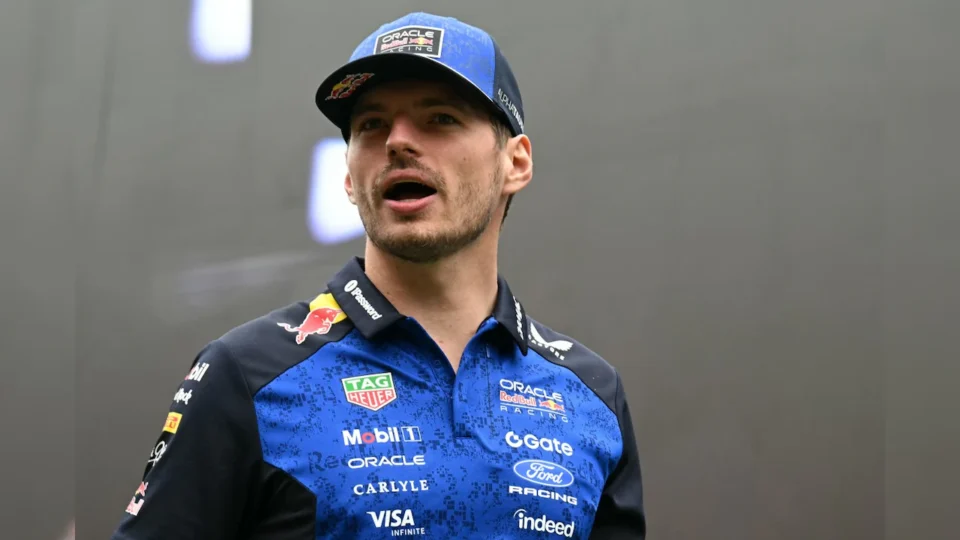 Verstappen Blasts Lawson After Practice Clash at Mexico City Grand Prix — Photo: AFP